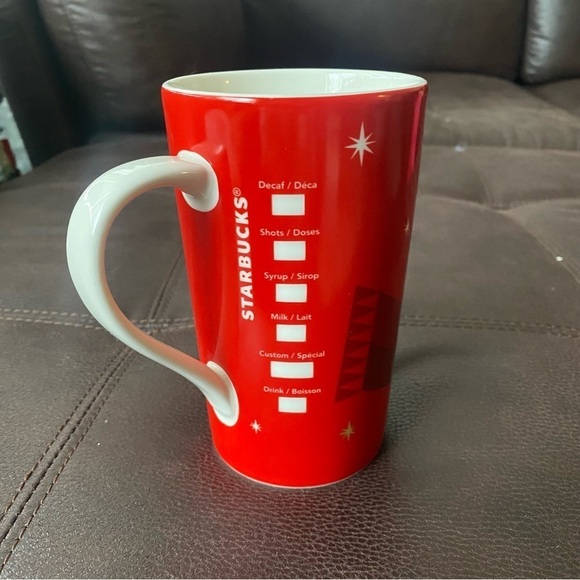 2012 Starbucks Winking Snowman Christmas Holiday 16 oz Coffee Cocoa Tea Mug Cup - Picture 3 of 6